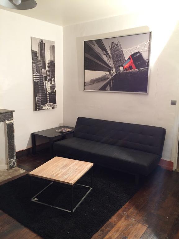 Appartement Chez Tibo โพรแว็ง ภายนอก รูปภาพ